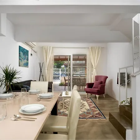 Kusadasi, Simsek Apartmán *